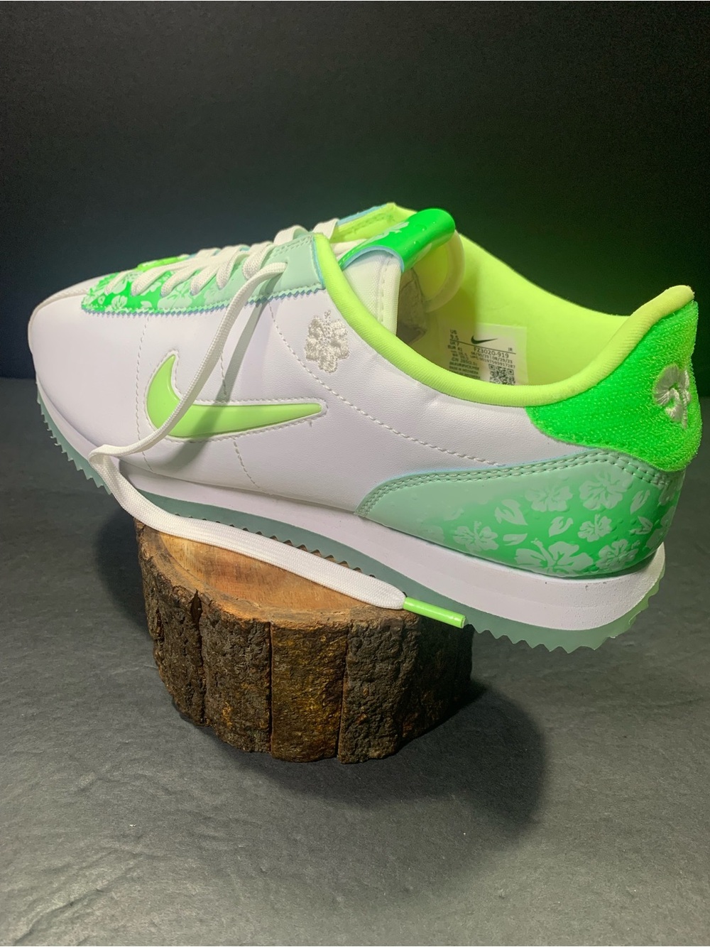 Nike Cortez Women’s “Doernbecher XIX” White Green Shoe Size-9.5